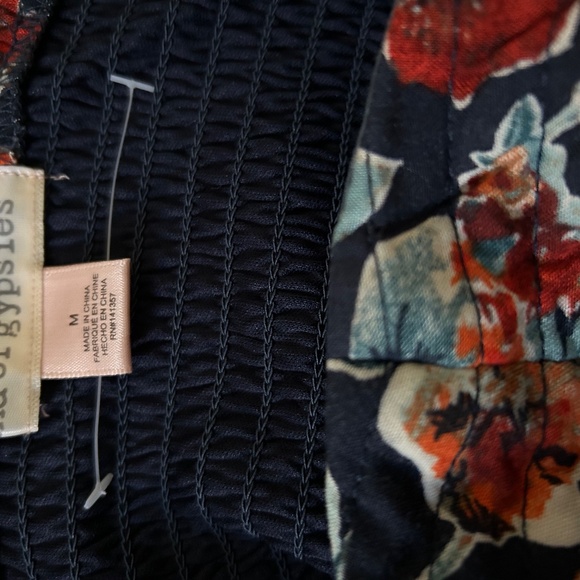 Band of Gypsies-Flowers strapless jumpsuits- Sixe Medium - Picture 5 of 5